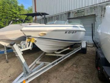 1998 Cobalt Boats 220