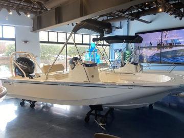 2024 Boston Whaler 170 Montauk