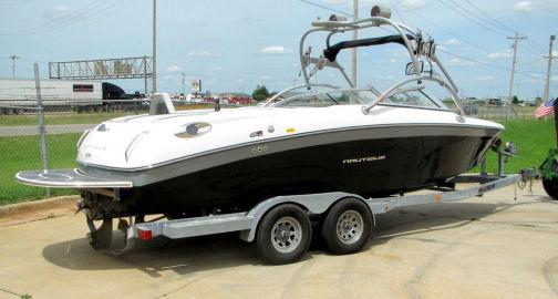 2004 Nautique 226 Sport Nautique