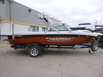 2010 MOOMBA Outback V