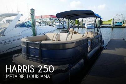 2017 Harris Grand Mariner 250