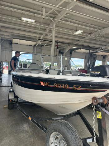 2006 Crestliner 1950 Sportfish SST