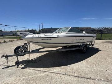 2000 Striper Seaswirl 1850