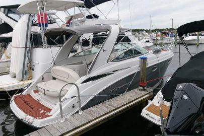 2019 Crownline 264 CR