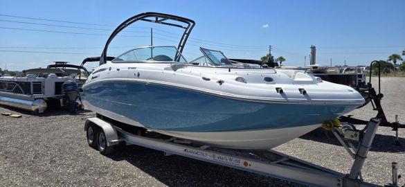 2024 Hurricane Sundeck 2400 OB