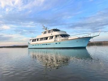 1981 HATTERAS 81' 1993