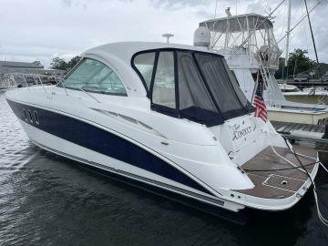 2008 Cruisers Yachts 390 Sports Coupe