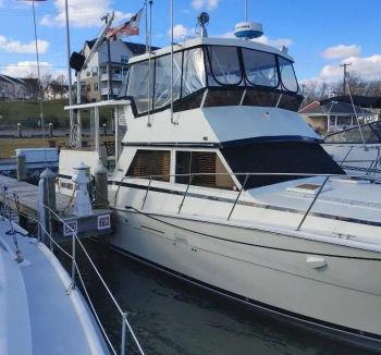 1984 Viking 44 DCMY