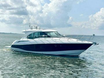 2016 Cruisers Yachts Cantius 45