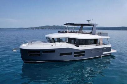 2025 Beneteau Grand Trawler 62