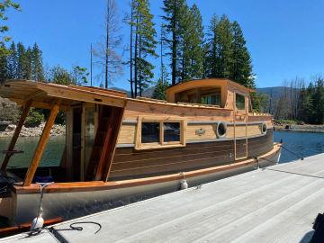 2018 Custom Waterwoody 33