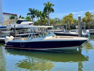 2023 Chris Craft Calypso 30