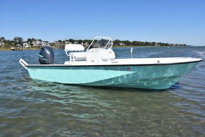 1987 Boston Whaler Outrage 18