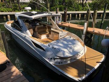 2015 Sea Ray 350SLX