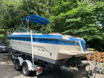 1987 Sea Ray 25' Cuddy Cabin