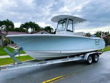 2021 Sea Hunt Ultra 255 SE