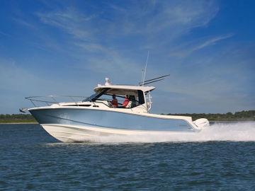 2024 Boston Whaler 325 Conquest