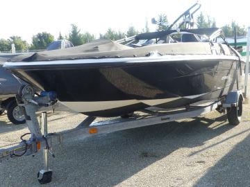 2015 Bayliner Element XR7