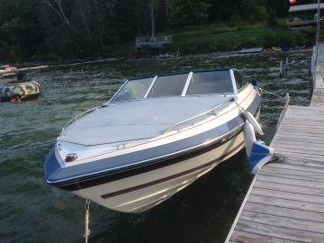 1986 Bayliner 2150