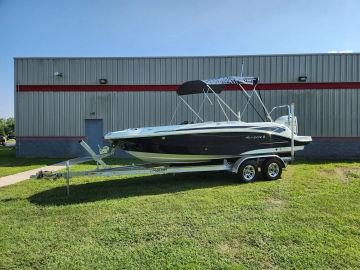 2023 Hurricane SUNDECK SPORT 205 OB