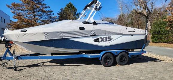 2024 Axis Wake Research T235