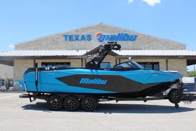 2023 Malibu Boats 26 LSV