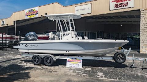 2023 Robalo 226