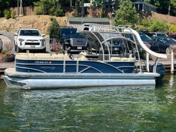 2019 SWEETWATER PREMIUM 255 DOUBLE DECK