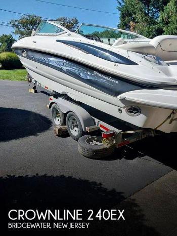 2005 Crownline 240EX