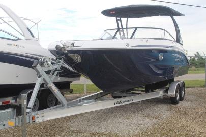 2025 Hurricane Sundeck 2600 OB