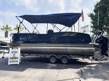 2022 Crest Pontoons 230 CARIBBEAN PLATINUM