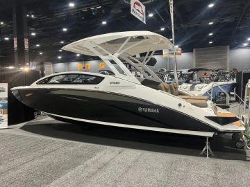 2024 Yamaha Boats 275 SD