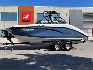 2025 Yamaha Boats AR220