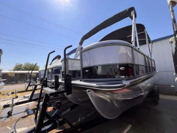 2024 Bentley Pontoons 223 NAVIGATOR WITH 200HP MOTOR & TRAILER!