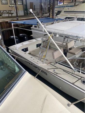 1989 Boston Whaler 270