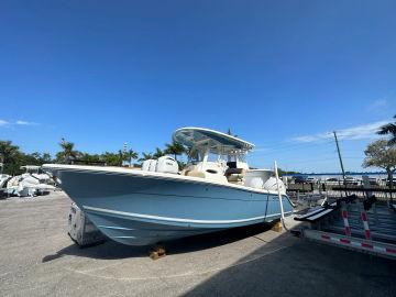 2024 COBIA 240 CC