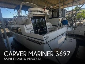 1988 Carver 3697 Mariner