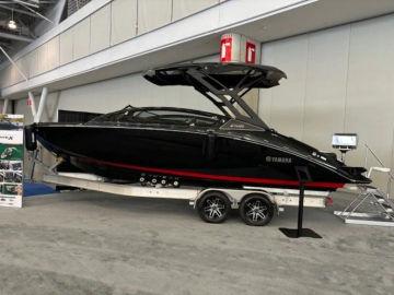 2025 Yamaha Boats 275SD