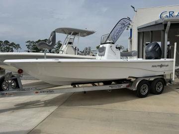 2024 NauticStar 214 Bay