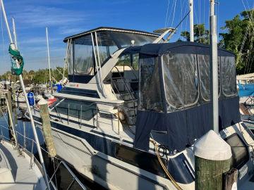 1988 Wellcraft 43'