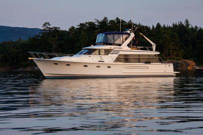 1990 Ocean Alexander Pilothouse