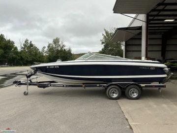 2002 Cobalt Boats 226 Bowrider