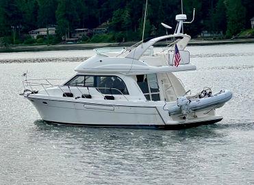 2002 Bayliner 3788 Command Bridge Motoryacht