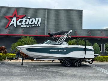 2025 MasterCraft XT23