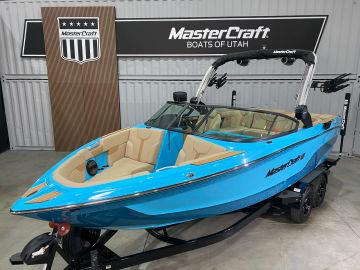 2024 Mastercraft XT23