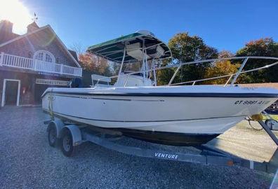 1999 Boston Whaler 230 Outrage