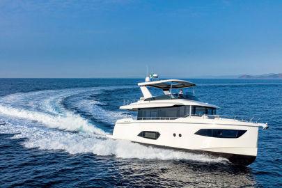 2025 Absolute Navetta 52