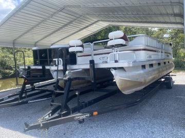 2004 Fisher Boats Liberty 240