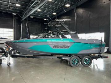 2023 Malibu Boats 23 LSV