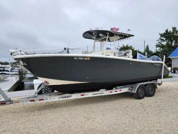 2018 Cobia 277 CENTER CONSOLE